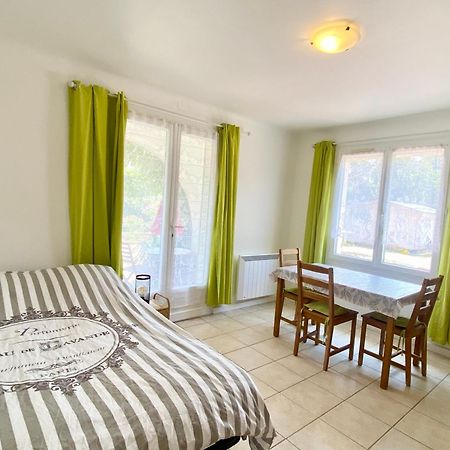 Chez Madou, T1 En Bas De Villa Et Rez De Jardin A 900M De La Mer Et Des Commerces Fréjus Dış mekan fotoğraf